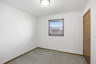 14 Helena Dr, Schererville, IN 46375 - Photo 15