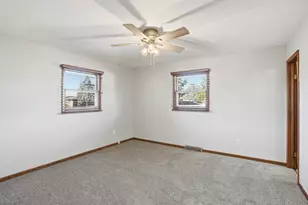 14 Helena Dr, Schererville, IN 46375 - Photo 11