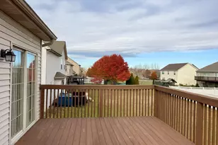 10367 Trevino St, Crown Point, IN 46307 - Photo 5