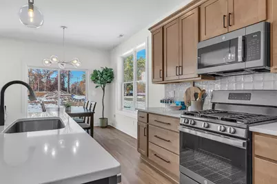 1960 Park Street, La Porte, IN 46350 - Photo 5