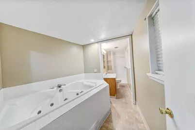 1807 W Porter Avenue, Chesterton, IN 46304 - Photo 7