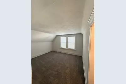 412 Woodbine Street, La Porte, IN 46350 - Photo 11