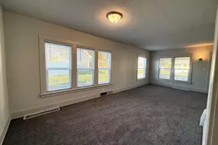 412 Woodbine St, La Porte, IN 46350 - Photo 3