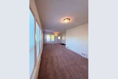 412 Woodbine Street, La Porte, IN 46350 - Photo 5