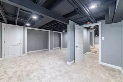 8205 Parkview Avenue, Munster, IN 46321 - Photo 31