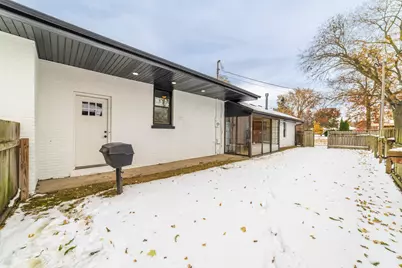 8205 Parkview Avenue, Munster, IN 46321 - Photo 23