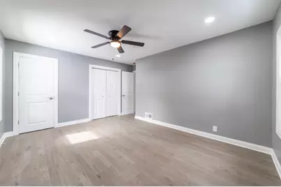 8205 Parkview Avenue, Munster, IN 46321 - Photo 15