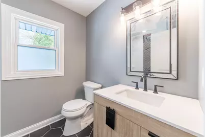 8205 Parkview Avenue, Munster, IN 46321 - Photo 17