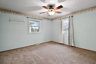 1608 Sunnyslope Dr, Crown Point, IN 46307 - Photo 11