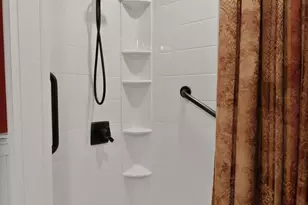 1608 Sunnyslope Dr, Crown Point, IN 46307 - Photo 15