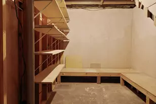 1608 Sunnyslope Dr, Crown Point, IN 46307 - Photo 21