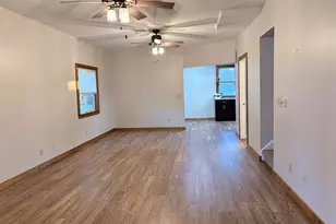 101 W Lincoln St, Kentland, IN 47951 - Photo 5