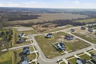 6644 W 160th Pl, Lowell, IN 46356 - Photo 37