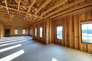 1861 S Sturdy Rd, Valparaiso, IN 46383 - Photo 7