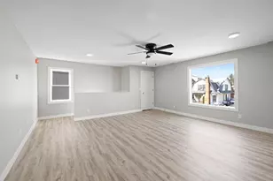 202 Jefferson Ave, La Porte, IN 46350 - Photo 11