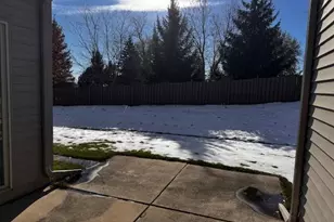 9989 Settlers Ct, Saint John, IN 46373 - Photo 17