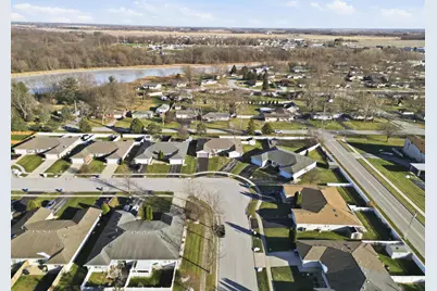 310 Pine Ridge Circle, Lowell, IN 46356 - Photo 31