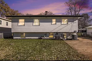 1234 N Oakwood St, Griffith, IN 46319 - Photo 17