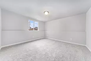 127 Bellflower Dr, Michigan City, IN 46360 - Photo 13