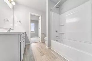 127 Bellflower Dr, Michigan City, IN 46360 - Photo 9