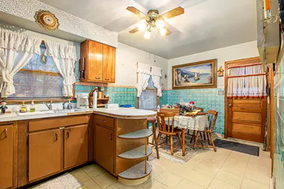 1027 Spruce Street, Hammond, IN 46324 - Photo 5