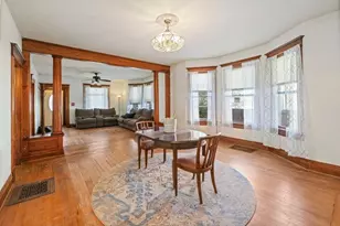 305 C St, La Porte, IN 46350 - Photo 9