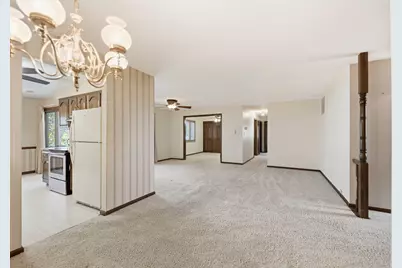 2022 Windsor Court #4, Schererville, IN 46375 - Photo 5