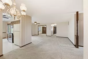 2022 Windsor Ct, Schererville, IN 46375 - Photo 5