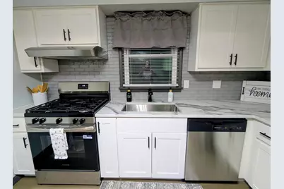 521 Ryan Road, Hebron, IN 46341 - Photo 7