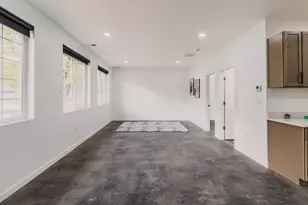 5544 E 10th Ave, Gary, IN 46403 - Photo 7