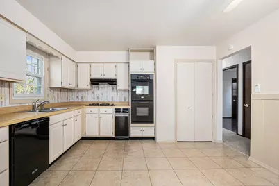 71 Tanglewood Trail, Valparaiso, IN 46385 - Photo 9