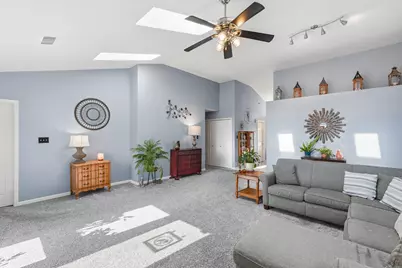 239 Laura Lane, Hobart, IN 46342 - Photo 3