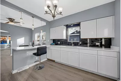 4364 Pennsylvania Street, Gary, IN 46409 - Photo 11