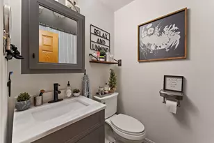 121 7th Ave NW, Demotte, IN 46310 - Photo 15