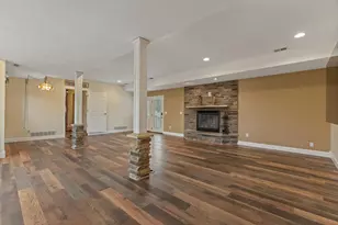 7692 N Emery Rd, Rolling Prairie, IN 46371 - Photo 9