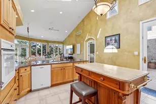 828 Royal Dublin Ln, Dyer, IN 46311 - Photo 25