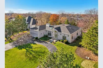 828 Royal Dublin Lane, Dyer, IN 46311 - Photo 1