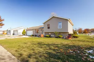 2239 Hamstrom Rd, Portage, IN 46368 - Photo 3