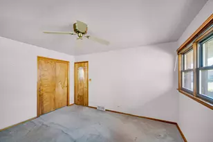 6416 Old Porter Rd, Portage, IN 46368 - Photo 17