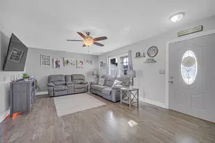 1581 Saugus Close, Valparaiso, IN 46385 - Photo 5