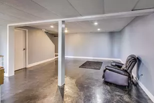 33791 Early Rd, New Carlisle, IN 46552 - Photo 43