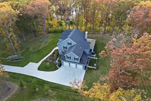 804 Shannon Dr, Crown Point, IN 46307 - Photo 5