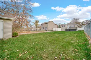 7600 W 140th Pl, Cedar Lake, IN 46303 - Photo 5