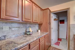 754 Governor Rd, Valparaiso, IN 46385 - Photo 17