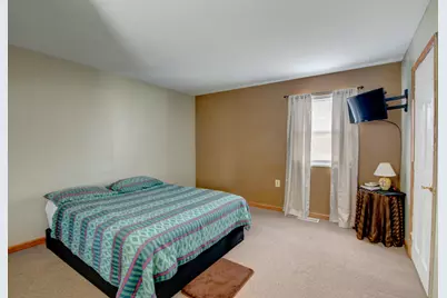 754 Governor Road, Valparaiso, IN 46385 - Photo 19