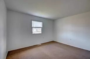 754 Governor Rd, Valparaiso, IN 46385 - Photo 21