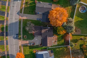 927 Woodhollow Dr, Schererville, IN 46375 - Photo 37