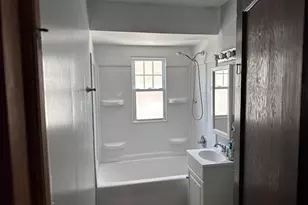 33 N Illinois St, Hobart, IN 46342 - Photo 7