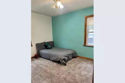 33 N Illinois Street, Hobart, IN 46342 - Photo 5