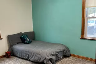 33 N Illinois St, Hobart, IN 46342 - Photo 5